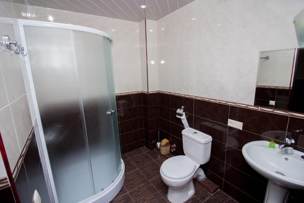Tbili House Hotel Tbilisi Buitenkant foto