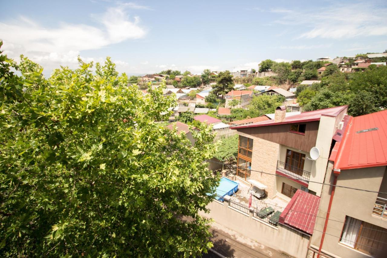 Tbili House Hotel Tbilisi Buitenkant foto
