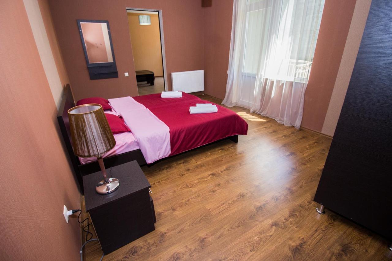Tbili House Hotel Tbilisi Buitenkant foto