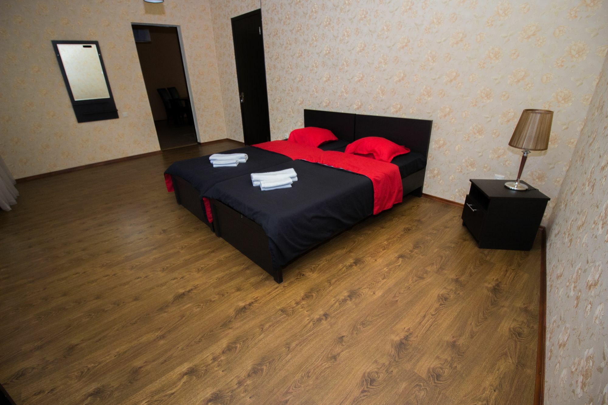 Tbili House Hotel Tbilisi Buitenkant foto